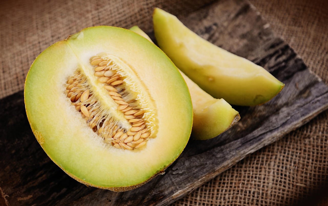 Melon pähkinäpensaslehto