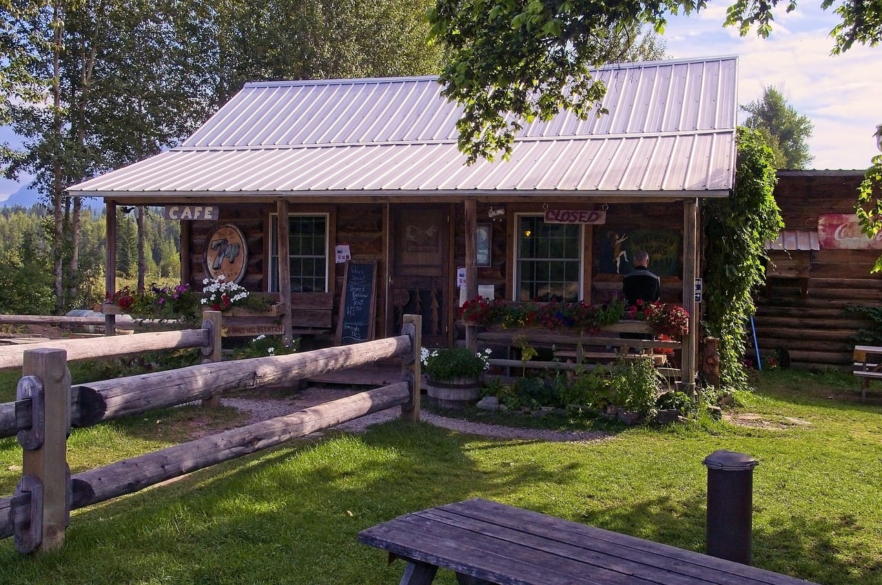 Eke's Pub Saloon